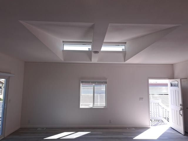 1401 El Norte Parkway, San Marcos CA: https://media.crmls.org/mediaz/2820547b-1f2b-4e45-9d18-feb49d2c0bff.jpg