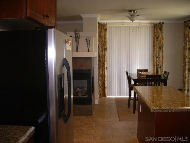 3012 Rosecrans St, San Diego CA: https://media.crmls.org/mediaz/2820b29d-8064-4f7b-b27f-3a7b627db8a3.jpg