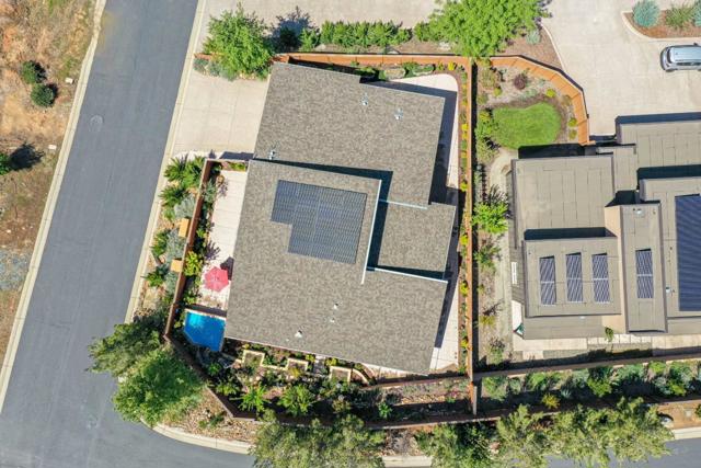 18870 Old Bridge Road, Jamestown CA: https://media.crmls.org/mediaz/2820d2ed-3d6e-4805-bb5f-df2904ad7125.jpg