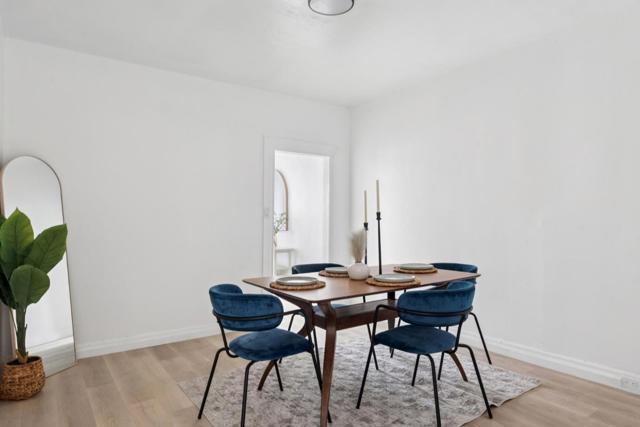 137 Holloway Avenue, San Francisco CA: https://media.crmls.org/mediaz/28217fb1-4f68-4210-b6f9-fd88123df539.jpg
