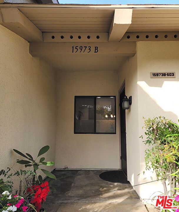15973 Alta Vista Drive, La Mirada CA: https://media.crmls.org/mediaz/28221eae-0d8d-46ae-befb-42c9c45ae960.jpg