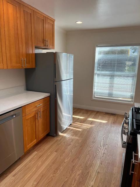 414 E STREET, Colma CA: https://media.crmls.org/mediaz/28222ee8-f93f-450d-8b56-1fe6a00da494.jpg