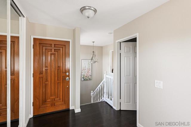 701 Fino Glen, Escondido CA: https://media.crmls.org/mediaz/28232c1b-4c41-4f46-a160-969fd1c67bd8.jpg