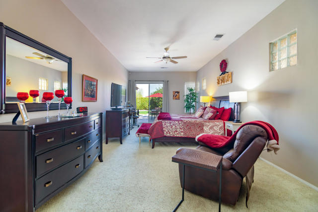 75760 W Heritage W, Palm Desert, CA 92211