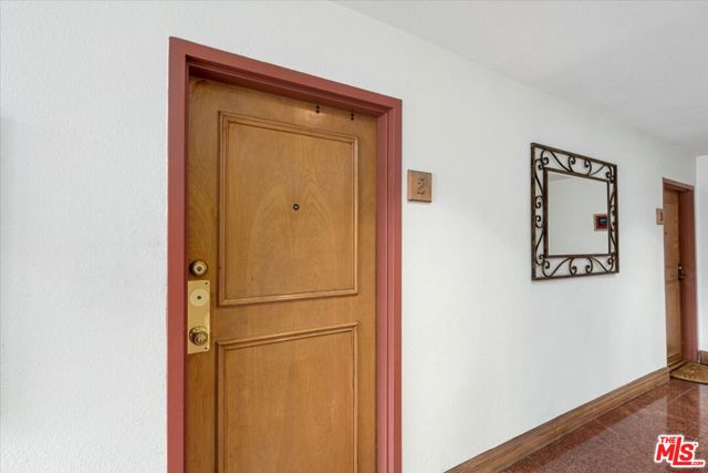 858 12TH Street, 2 photo 4