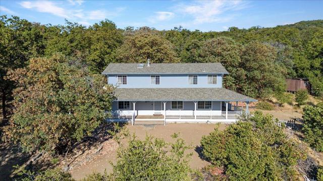 40101 Tassajara Road, Carmel Valley CA: https://media.crmls.org/mediaz/28235f9b-5264-40d6-bb97-6f1309d988ac.jpg