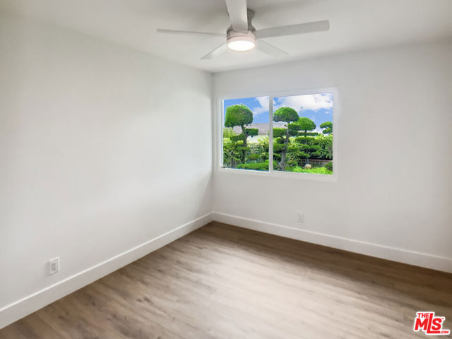 6820 Abbottswood Drive, Rancho Palos Verdes CA: https://media.crmls.org/mediaz/2824e2a1-3284-4215-99d8-03d88ac12612.jpg