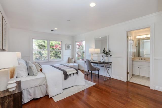 510 Oak Park Way, Redwood City CA: https://media.crmls.org/mediaz/28250829-de76-406d-94ac-a99da3cc58a9.jpg
