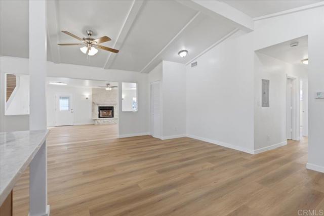 Detail Gallery Image 13 of 48 For 843 Alvin St, San Diego,  CA 92114 - 6 Beds | 4 Baths