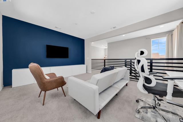 2859 Wylin Blvd, Lathrop CA: https://media.crmls.org/mediaz/2826c0e5-cdc8-4763-9220-0f72b5ce8f93.jpg