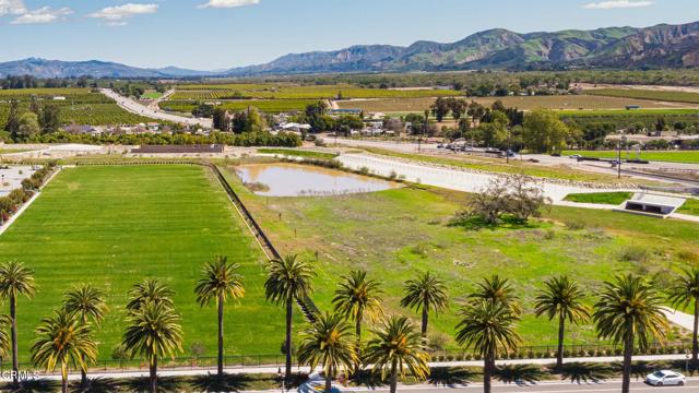 342 Fuerte Drive, Santa Paula CA: https://media.crmls.org/mediaz/28275190-3449-4658-9b3e-7aba582ee5d2.jpg