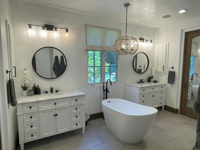 Detail Gallery Image 21 of 29 For 7083 Calle Portone, Rancho Santa Fe,  CA 92091 - 3 Beds | 3/1 Baths