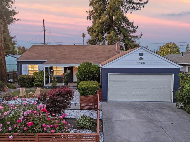2289 Newhall Street, Santa Clara CA: https://media.crmls.org/mediaz/28290e28-d6ae-491a-a060-535a2a7d2aea.jpg