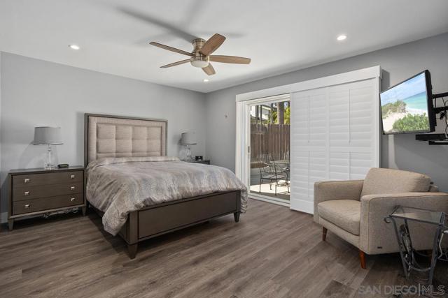 2112 Park Dale Ln, Encinitas CA: https://media.crmls.org/mediaz/2829ed88-3075-4276-b164-6f9ea48c7609.jpg
