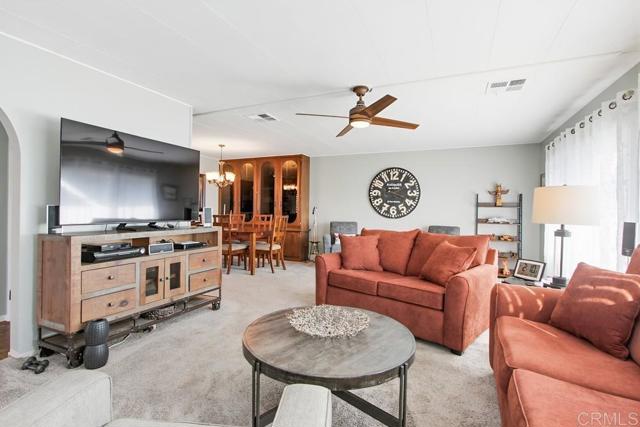 Detail Gallery Image 3 of 39 For 7008 San Bartolo St, Carlsbad,  CA 92011 - 2 Beds | 2 Baths