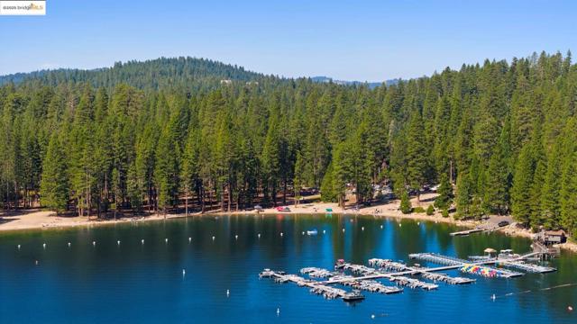 29380 Lassen Drive, Cold Springs CA: https://media.crmls.org/mediaz/282aabf0-418a-44bb-a822-de553665d0d4.jpg