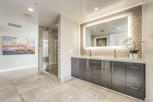 1262 Kettner Blvd, San Diego CA: https://media.crmls.org/mediaz/282b4733-0a4c-4e46-9619-36757ea5e67b.jpg