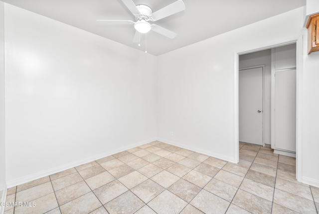 22002 Ybarra Road, Woodland Hills CA: https://media.crmls.org/mediaz/282ca5ad-30fc-4df8-a931-be5908025263.jpg