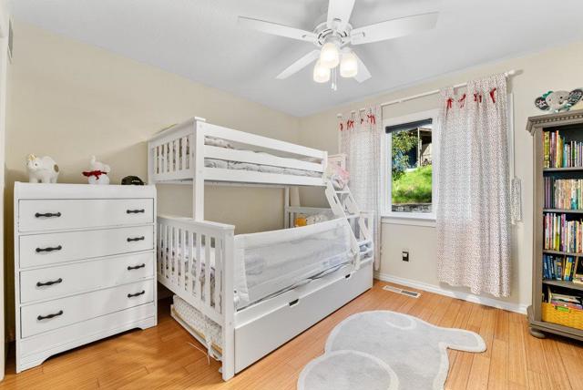 24 Terrace Way, Felton CA: https://media.crmls.org/mediaz/282ca878-6fb2-4706-ac0b-6219714b9656.jpg