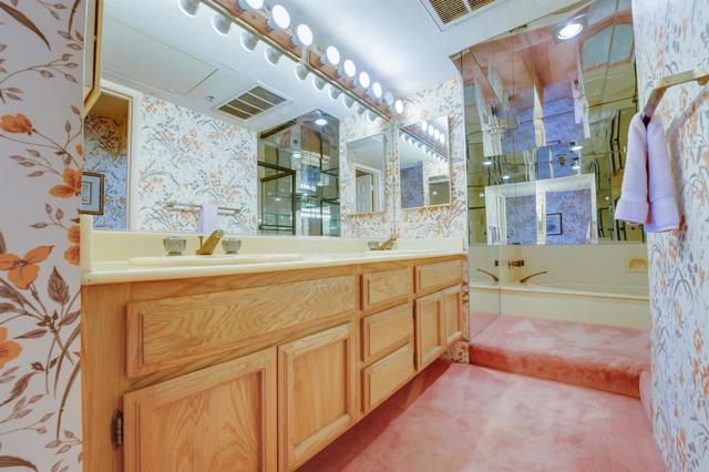 Detail Gallery Image 37 of 43 For 5665 Friars Rd #254 & 256,  San Diego,  CA 92110 - 2 Beds | 2/1 Baths