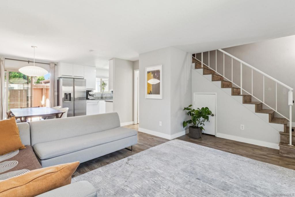 7835 Camino Tranquilo - photo 2