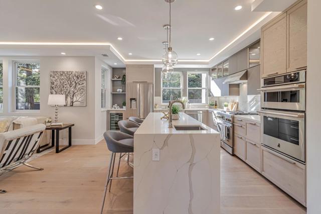 1066 Larch Avenue, Moraga CA: https://media.crmls.org/mediaz/282d9c15-7eac-4a87-a8ab-44156d82c98b.jpg
