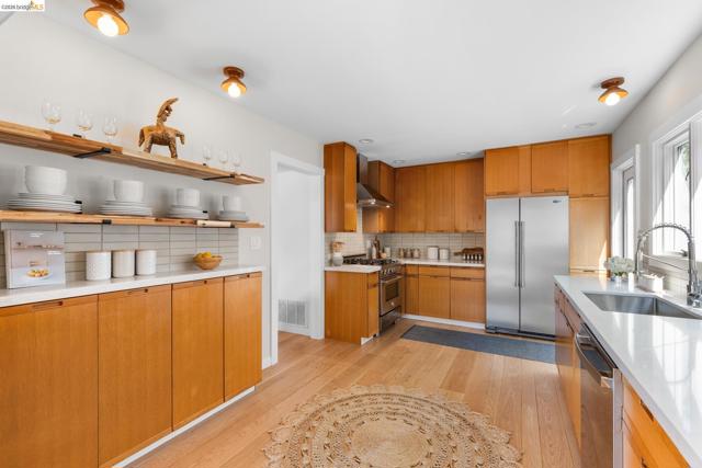 Image 14 of 60 For 260 Grizzly Peak Blvd