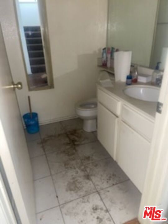 5060 Adobe Drive, Palmdale CA: https://media.crmls.org/mediaz/282e9106-4d90-4148-b0a2-1aac968ad73c.jpg