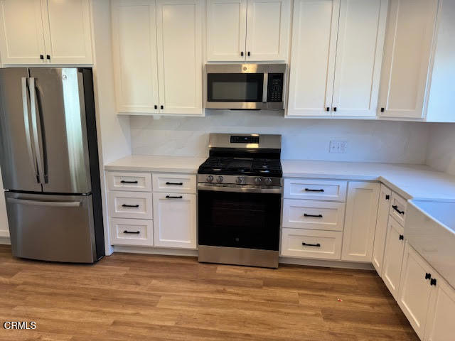963 La Vuelta Place, Santa Paula CA: https://media.crmls.org/mediaz/282eeea9-ab82-4df3-a73f-467528ba1e5e.jpg