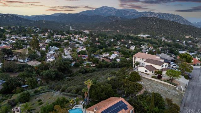 Detail Gallery Image 5 of 16 For 17249 St Helena Dr, Ramona,  CA 92065 - – Beds | – Baths