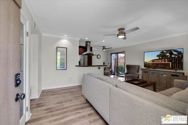 379 W Mariscal Road, Palm Springs, CA 92262