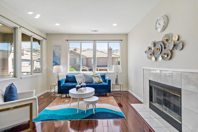 3581 Jasmine Circle, San Jose CA: https://media.crmls.org/mediaz/2830d5c2-966d-4ae8-9616-b320810c10bc.jpg