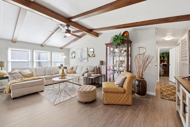 Detail Gallery Image 5 of 30 For 1930 W San Marcos Bld 168a,  San Marcos,  CA 92078 - 2 Beds | 2 Baths