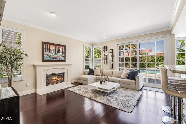 1449 La Culebra Circle, Camarillo CA: https://media.crmls.org/mediaz/2832aa1b-b7fc-465a-901c-374e36d45953.jpg