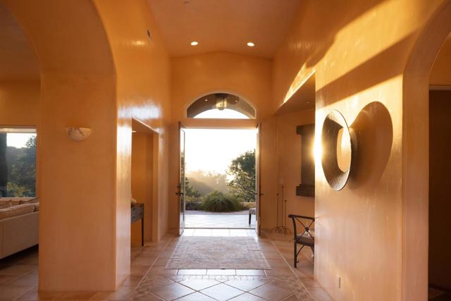 25440 Boots Road, Monterey CA: https://media.crmls.org/mediaz/28330e8a-11ab-4dc8-8b4c-7e61b03428f1.jpg