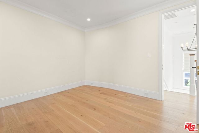 1153 S Clark Drive, Los Angeles CA: https://media.crmls.org/mediaz/2833f2f0-46a4-4ee3-9a14-3e480c742d1f.jpg