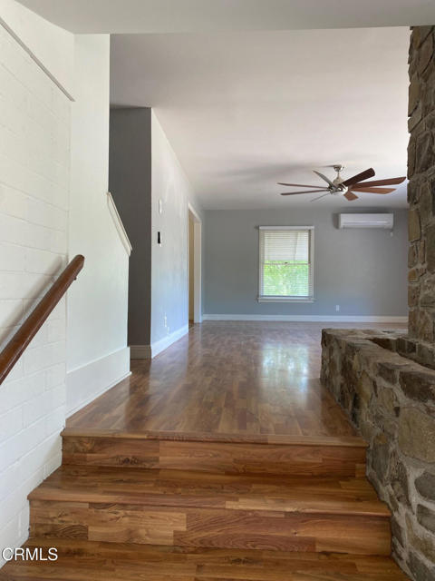 1073 Shippee Lane, Ojai CA: https://media.crmls.org/mediaz/28342b53-64aa-4a6c-a17b-40c821f7eb14.jpg