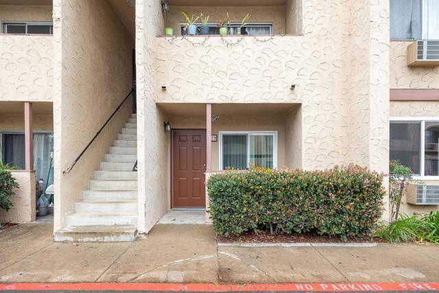 3557 Kenora Dr, Spring Valley CA: https://media.crmls.org/mediaz/2834b209-37b6-4f44-80dc-1b5b72502393.jpg