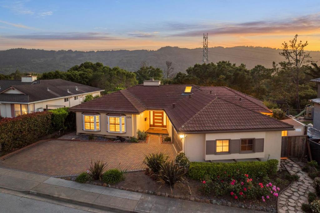 1251 Laurel Hill Drive