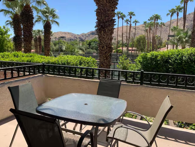 2345 S Cherokee Way Way #157, Palm Springs, CA 92264