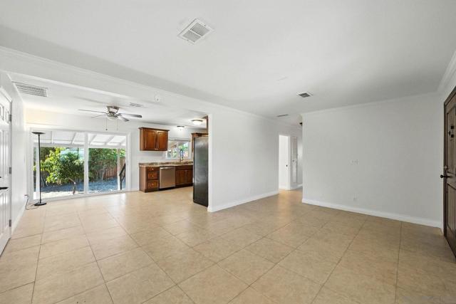 1660 Sycamore Dr., Chula Vista CA: https://media.crmls.org/mediaz/283516c6-4d7d-4d17-9231-a22e102a0674.jpg