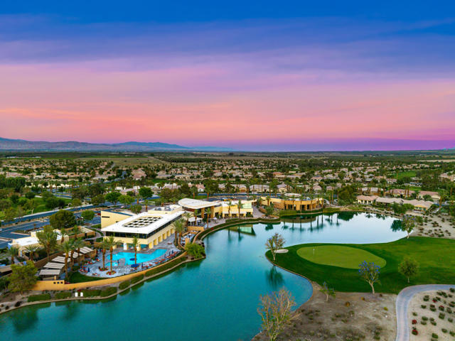 81290 Barrel Cactus Road, La Quinta CA: https://media.crmls.org/mediaz/2835751e-017b-4945-a571-c103b47d2e70.jpg