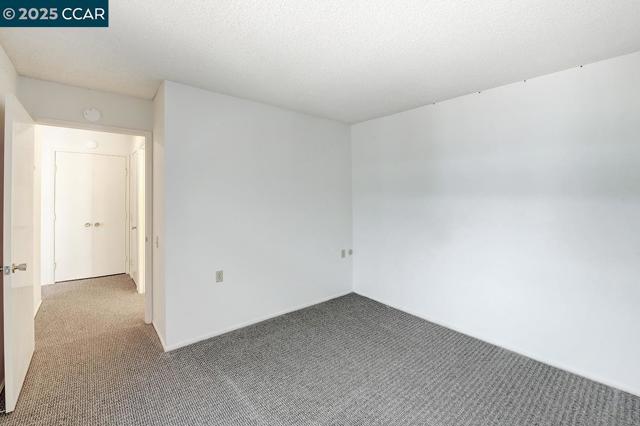 3333 Tice Creek Dr, Walnut Creek CA: https://media.crmls.org/mediaz/2835a79c-cd36-44e6-b421-2fcb53536d5c.jpg