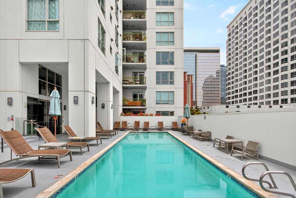 MLS #250033334SD img 21