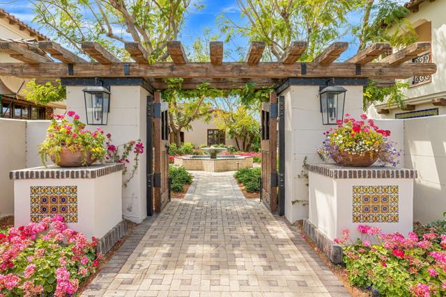 52345 Via Castile, La Quinta CA: https://media.crmls.org/mediaz/283610c8-3c8b-4325-b826-721e1d032972.jpg