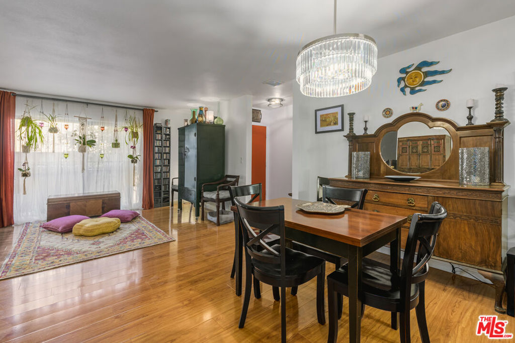 905 New Depot Street #12