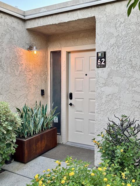 70100 Mirage Cove Drive, Rancho Mirage CA: https://media.crmls.org/mediaz/28386f3e-3cc4-491a-a6c7-2f59f2c0129e.jpg