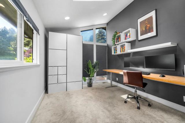 3714 Purling Brook, Soquel CA: https://media.crmls.org/mediaz/283945bf-1452-4507-a0c3-a846de4f7b2b.jpg