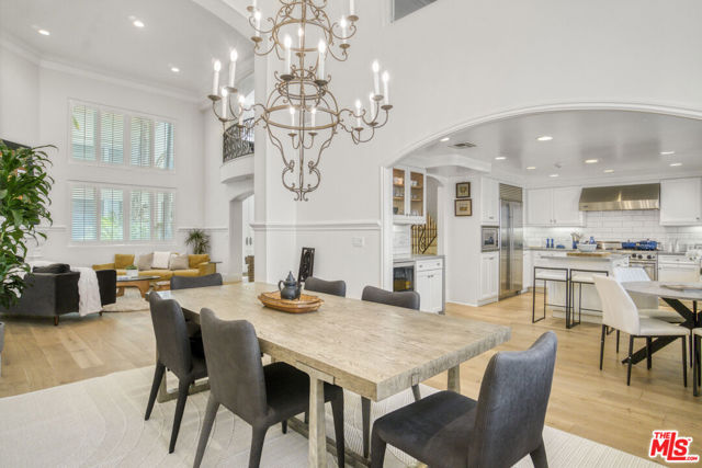 Drew Fenton | 11974 Mayfield Avenue Los Angeles CA | MLS: 7517831