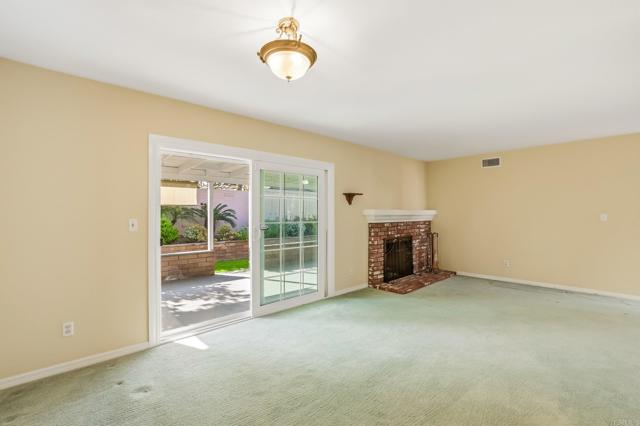 Detail Gallery Image 14 of 38 For 4367 Cannington Dr, San Diego,  CA 92117 - 3 Beds | 2 Baths